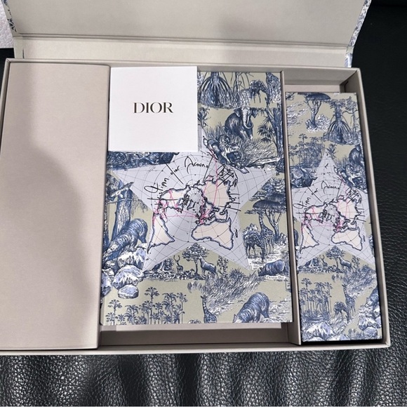 Dior Notebook Set - Picture 3 of 7